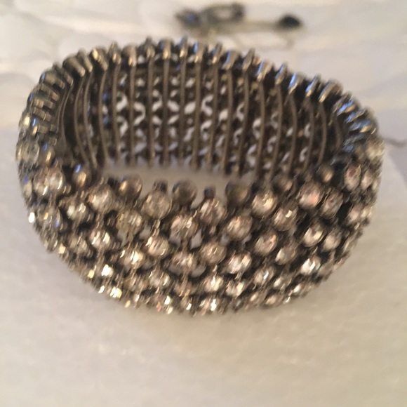 🆕Rhinestone Bracelet & Fleur de lis Necklace - Picture 2 of 4